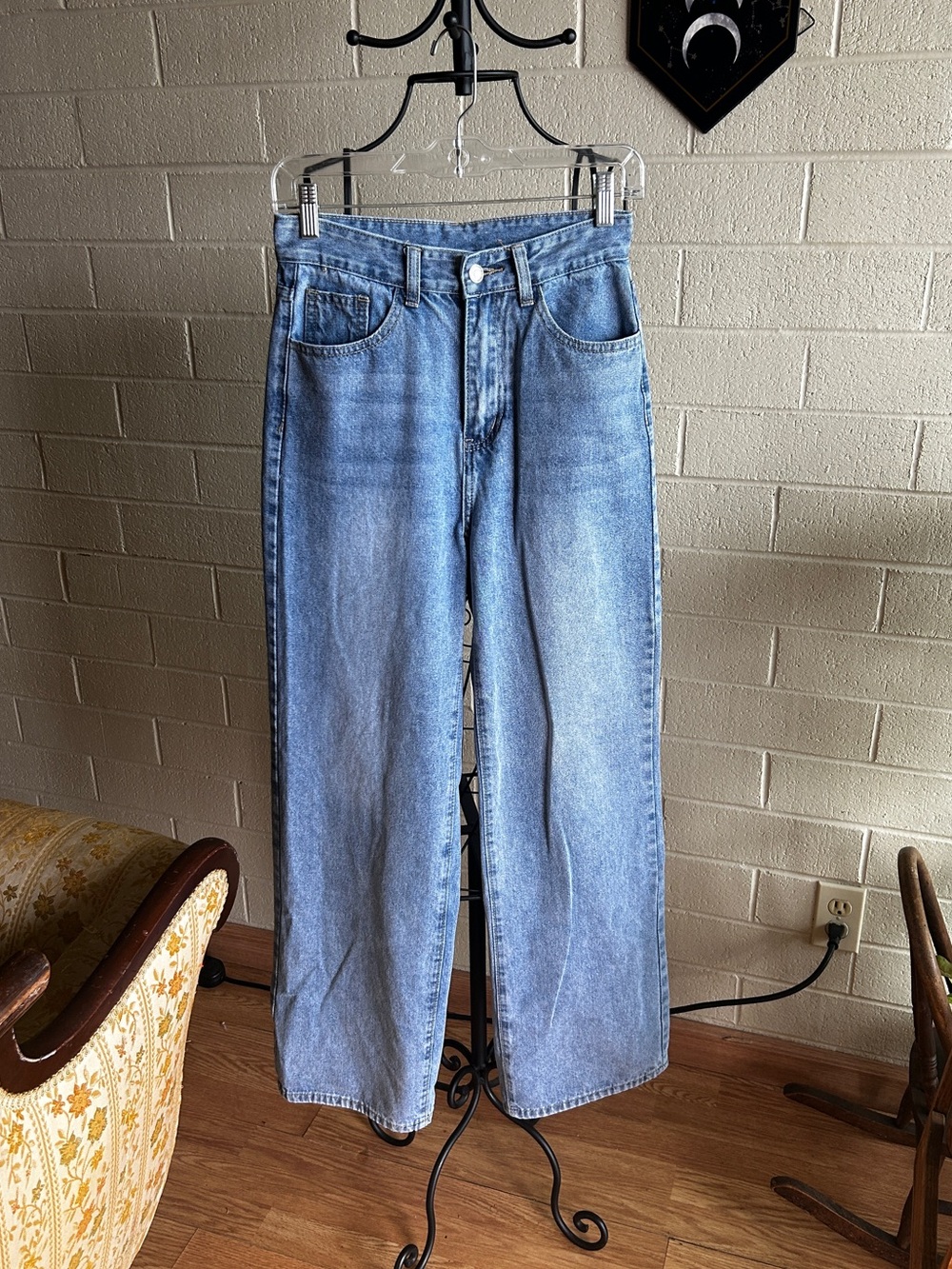 Light Blue High-Rise Jeans | SHEIN Small | Distressed